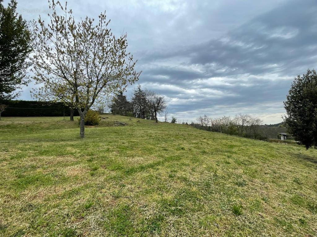 Terrain à ANNONAY