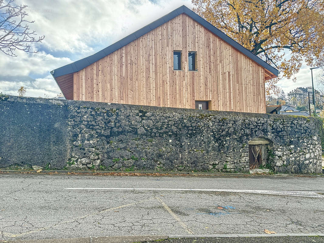 Appartement à AIX-LES-BAINS