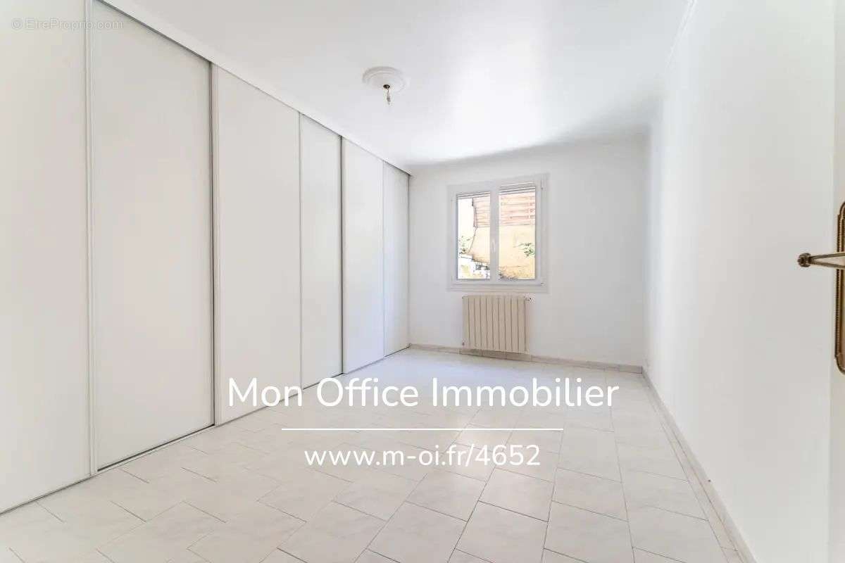 Appartement à MARSEILLE-14E