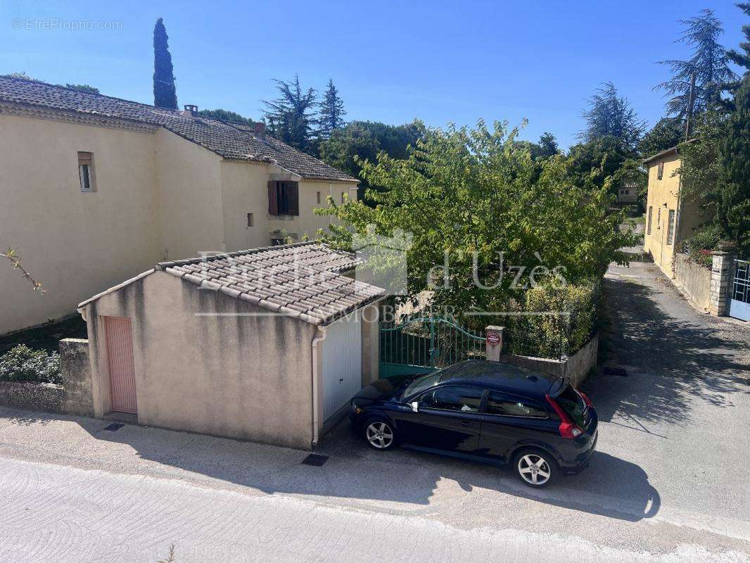 Maison à UZES