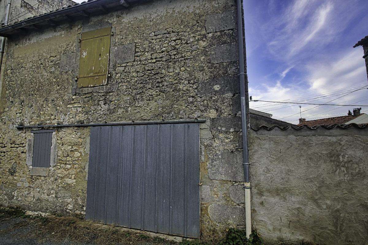 Maison à SAINT-JEAN-D&#039;ANGELY