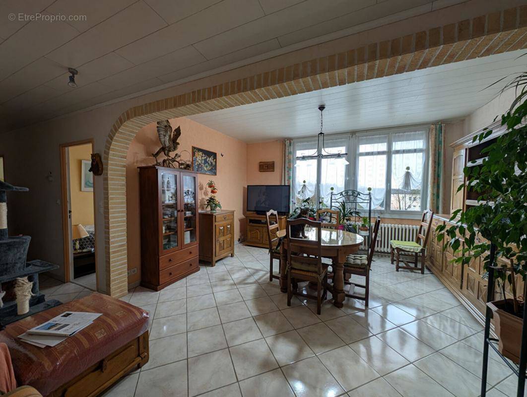 Appartement à BEAUCOURT