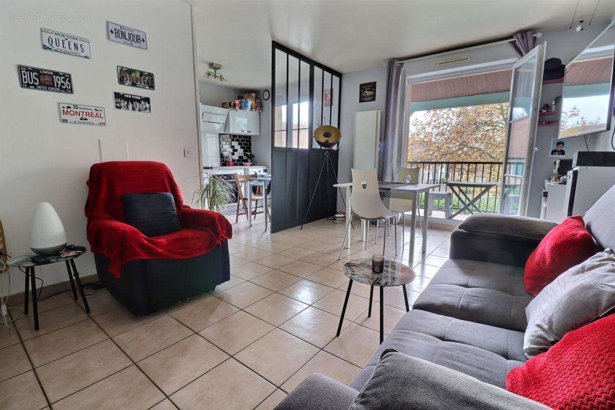 Appartement à SERRIS