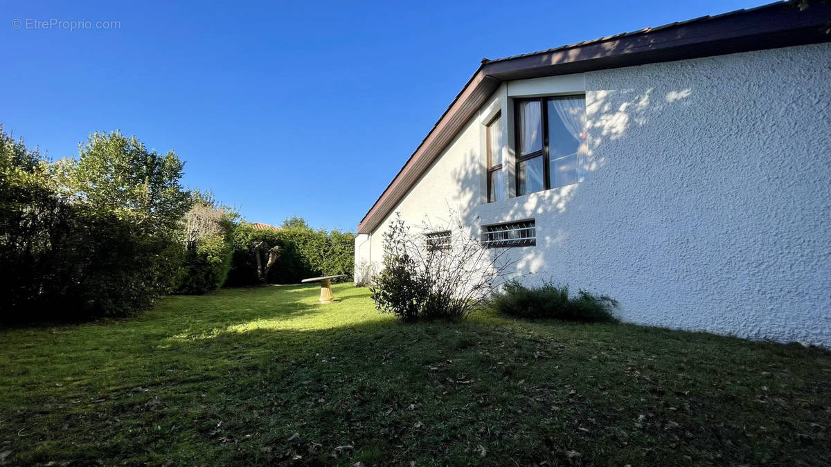 Maison à MERIGNAC