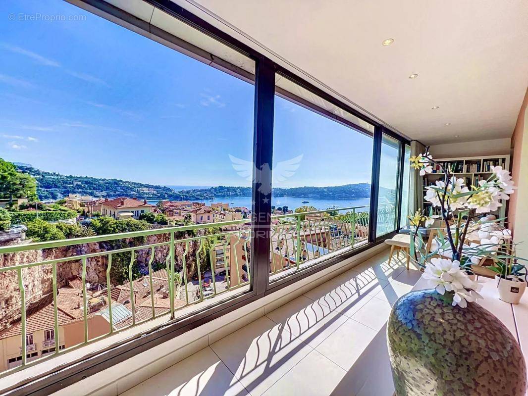 Appartement à VILLEFRANCHE-SUR-MER