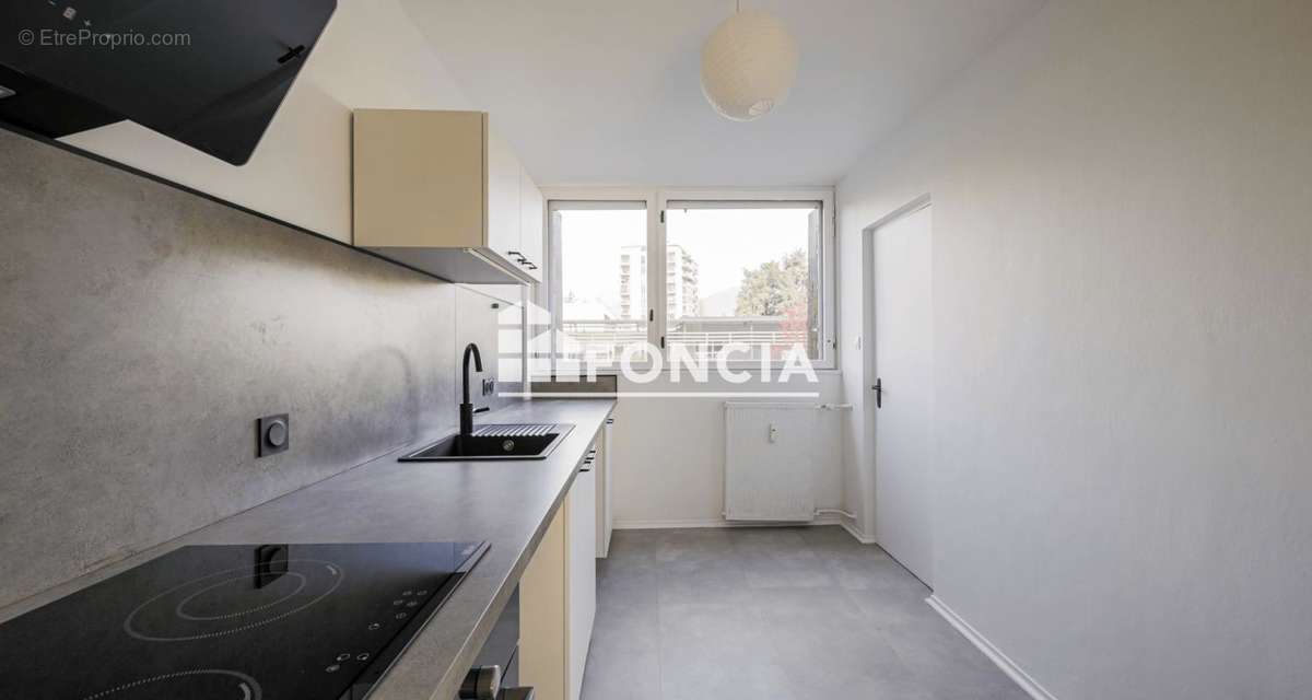 Appartement à GRENOBLE