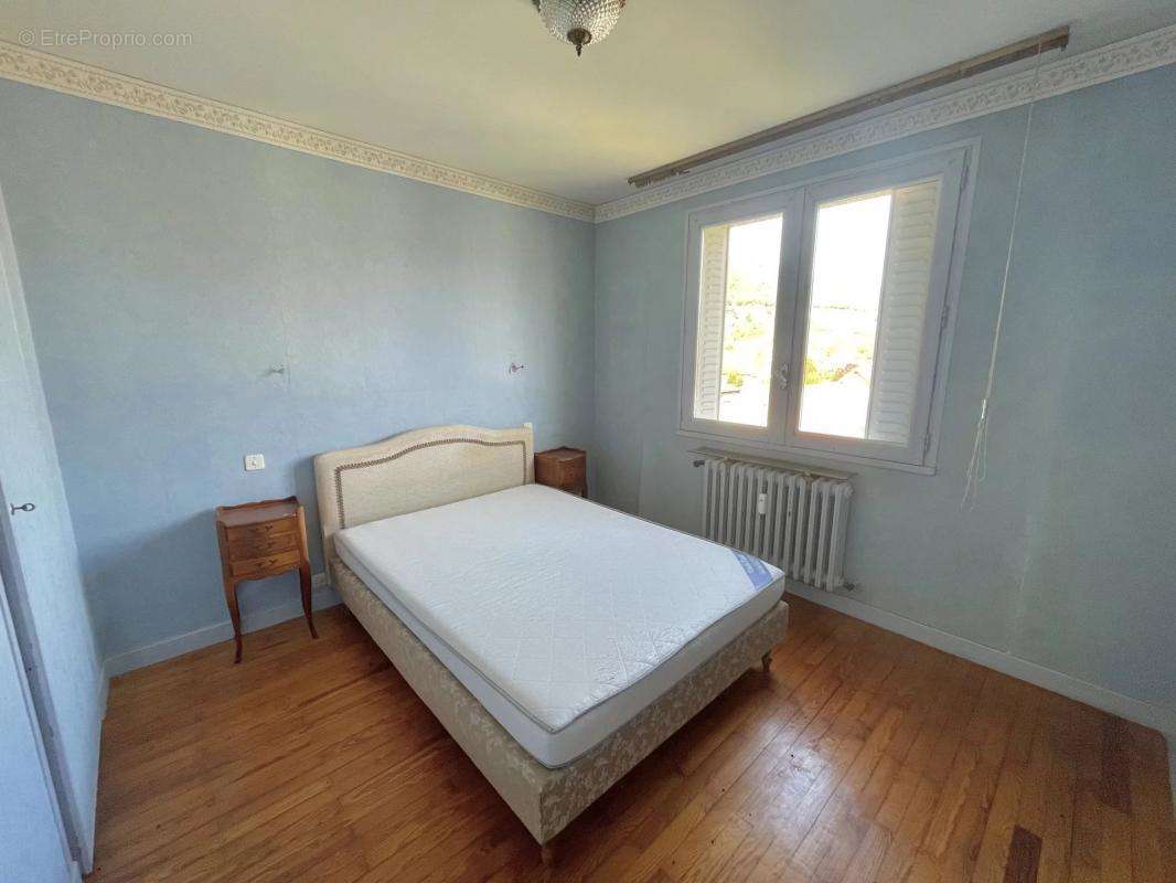 Appartement à AIX-LES-BAINS