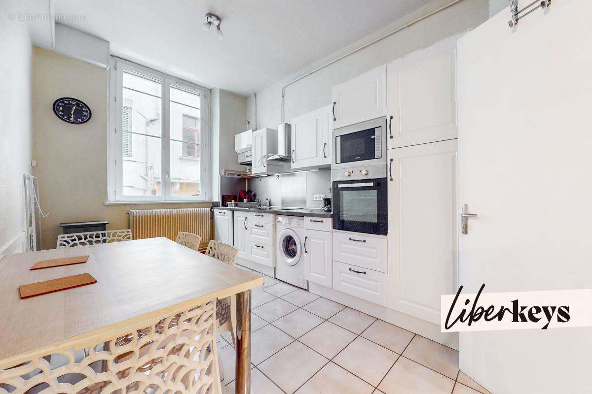 Appartement à LYON-1E