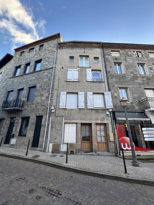 Appartement à MONISTROL-SUR-LOIRE