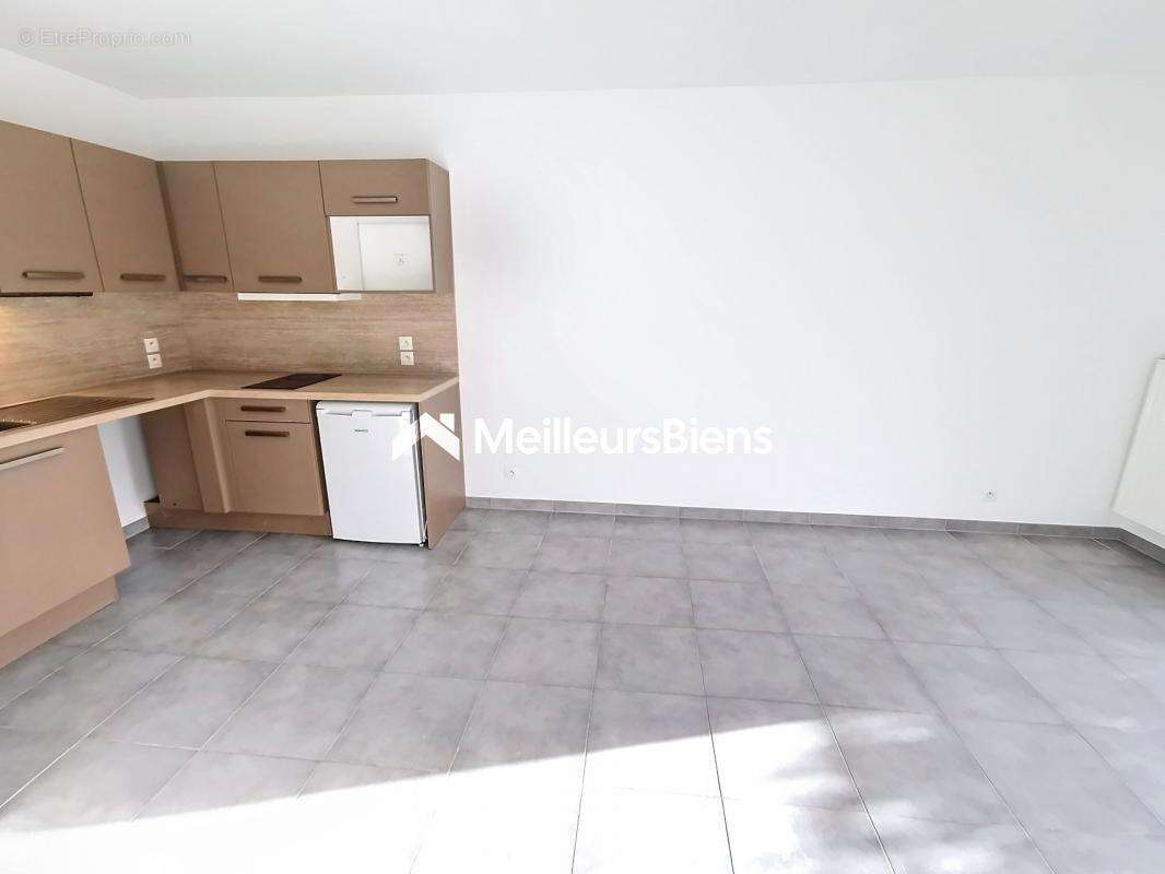 Appartement à EVIAN-LES-BAINS