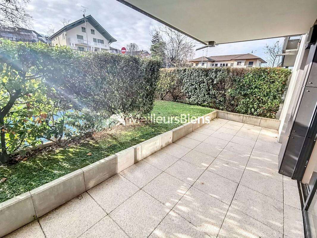 Appartement à EVIAN-LES-BAINS