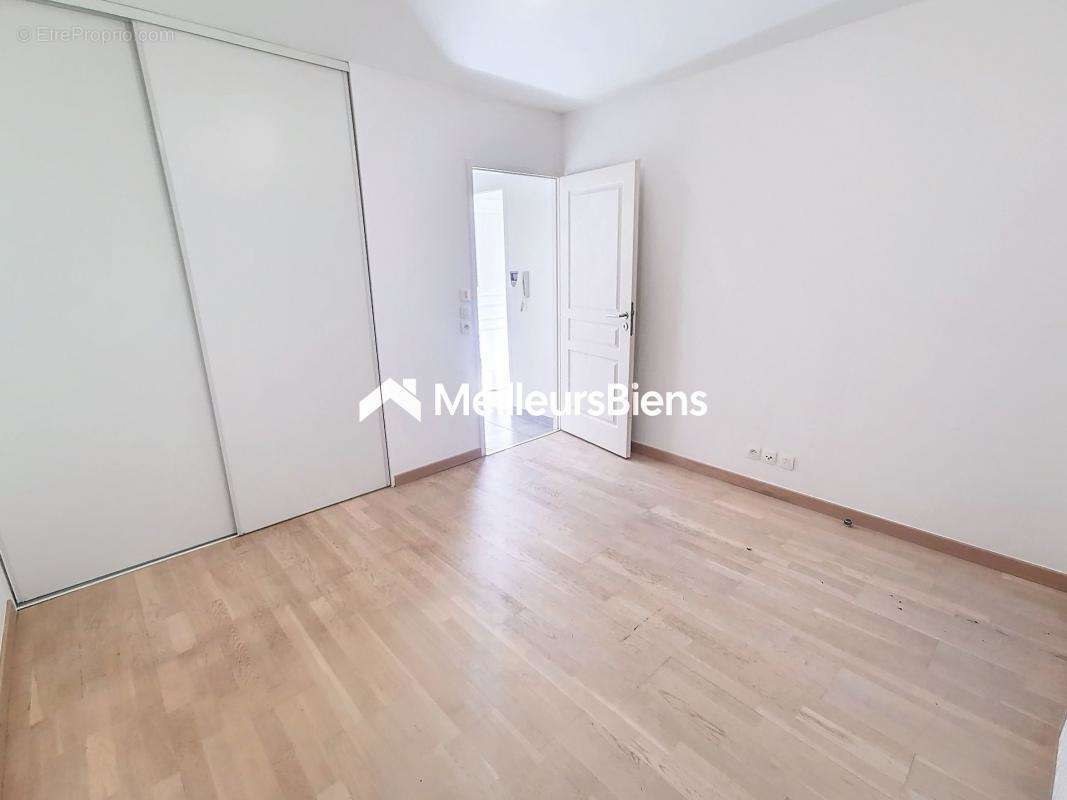 Appartement à EVIAN-LES-BAINS