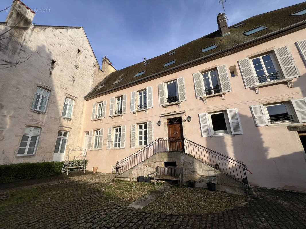 Appartement à BEAUNE