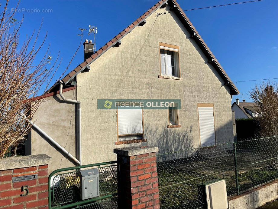 Maison à BEAUVAIS