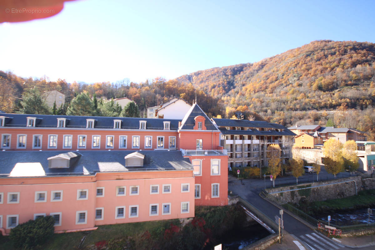 Appartement à AX-LES-THERMES