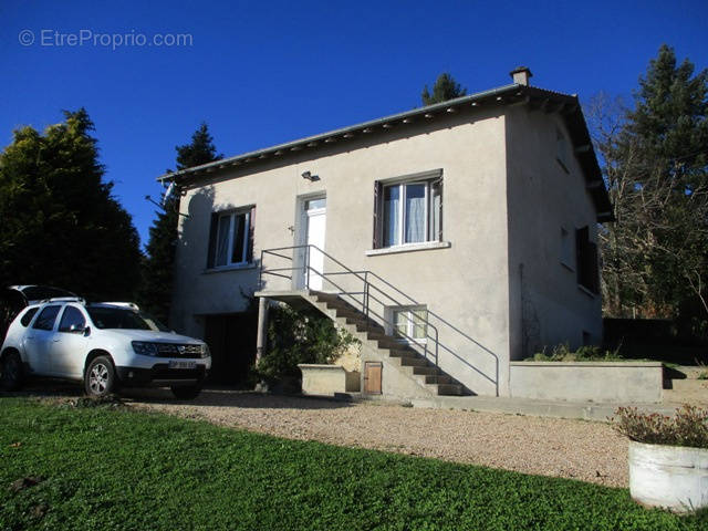 Maison à LES CARS