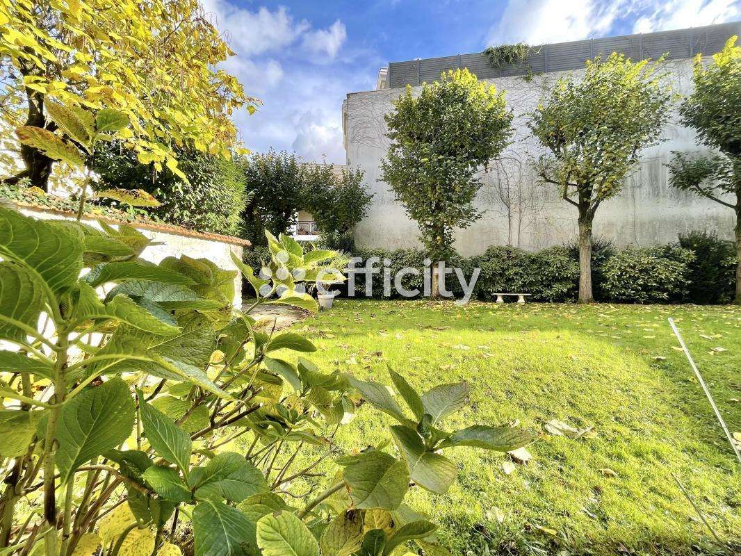 Appartement à BOURG-LA-REINE