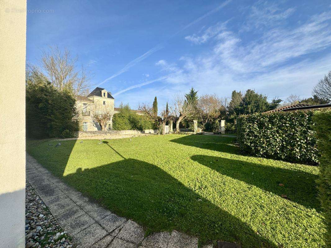 Appartement à PESSAC