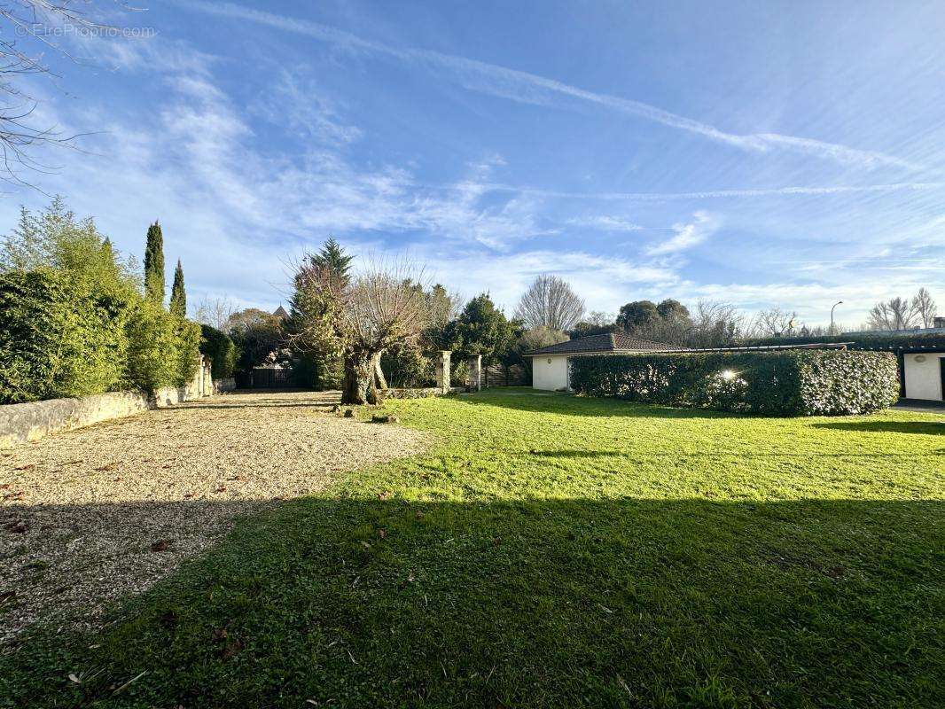 Appartement à PESSAC