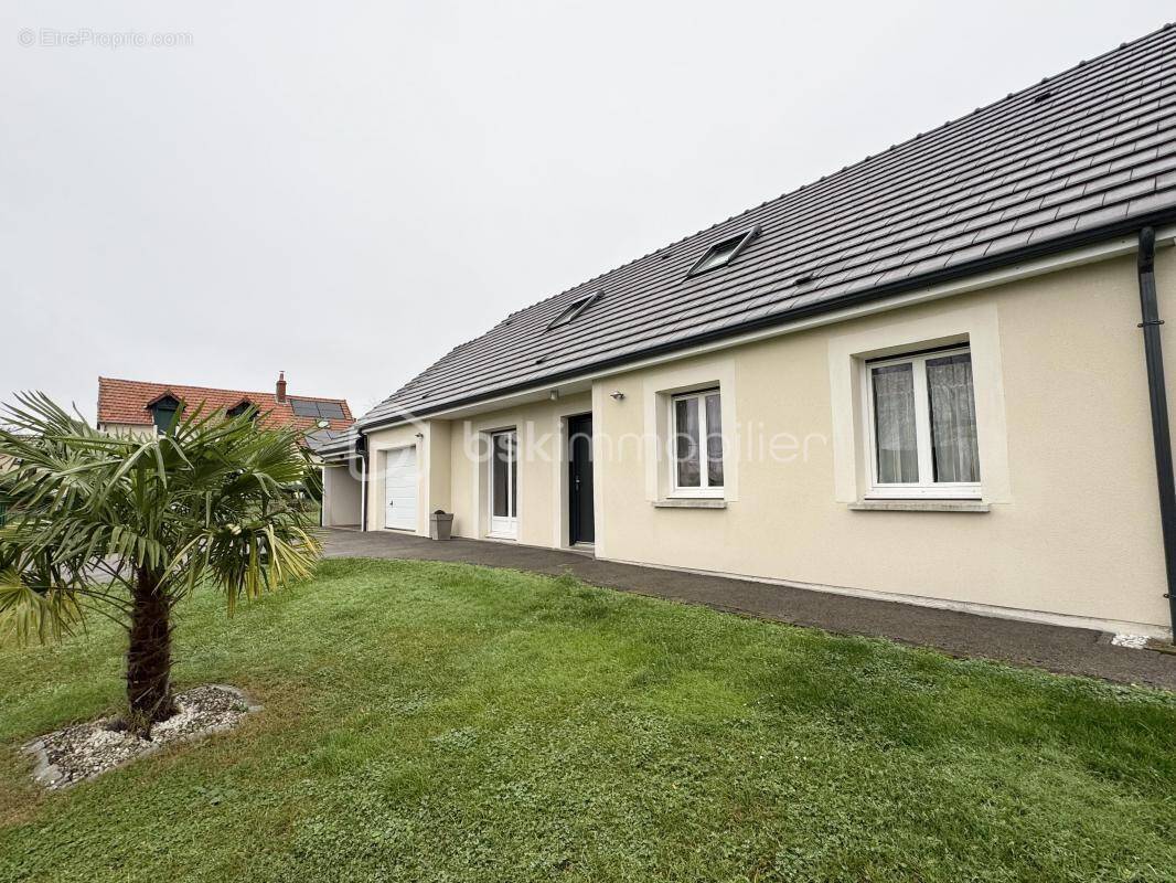 Maison à JOUET-SUR-L&#039;AUBOIS