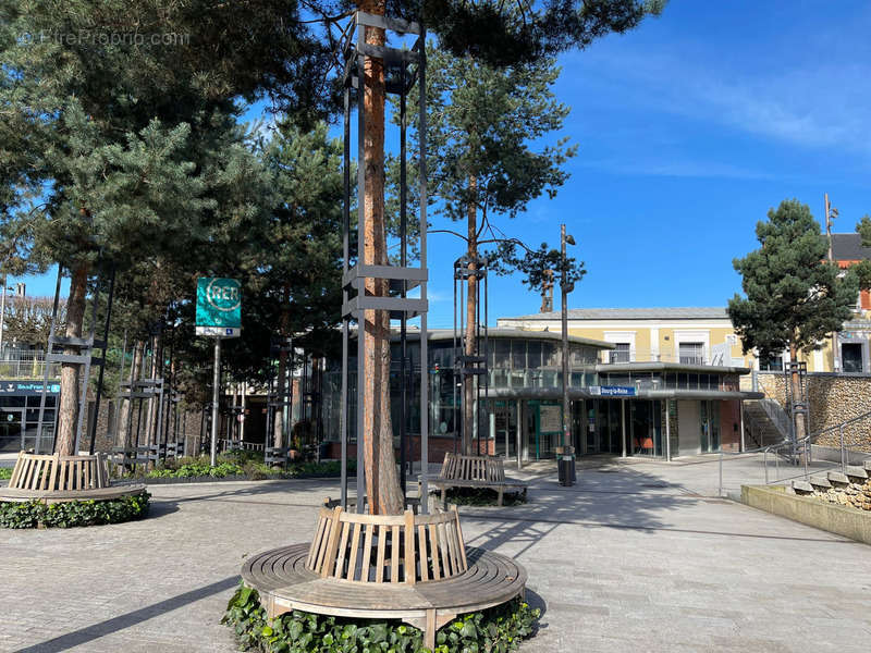 Appartement à BOURG-LA-REINE