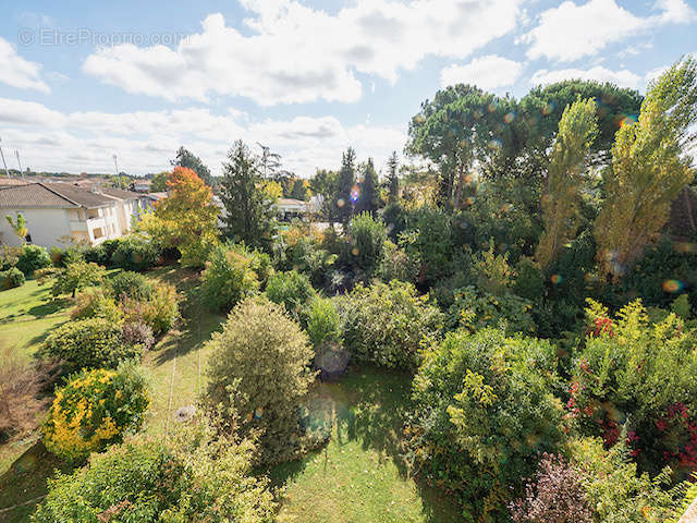 Appartement à FENOUILLET