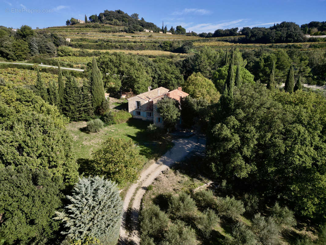 Maison à SUZETTE