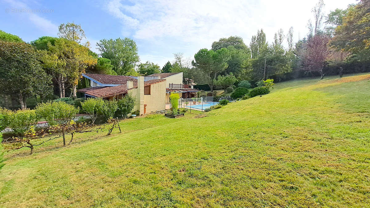 Maison à VILLENEUVE-SUR-LOT