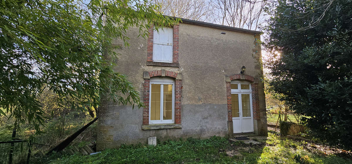 Maison à BILLY-SUR-OISY