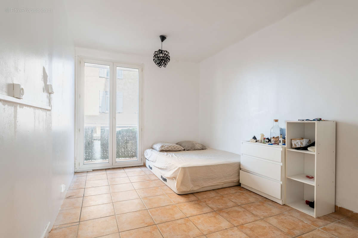 Appartement à MARSEILLE-10E