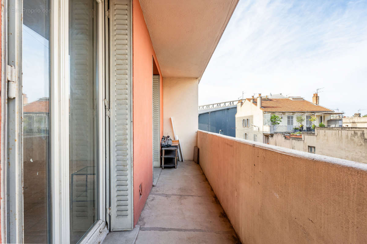 Appartement à MARSEILLE-10E