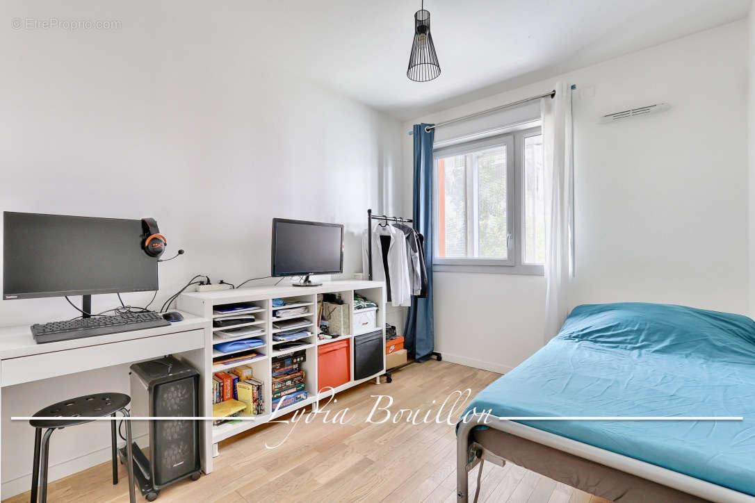 Appartement à NANTERRE