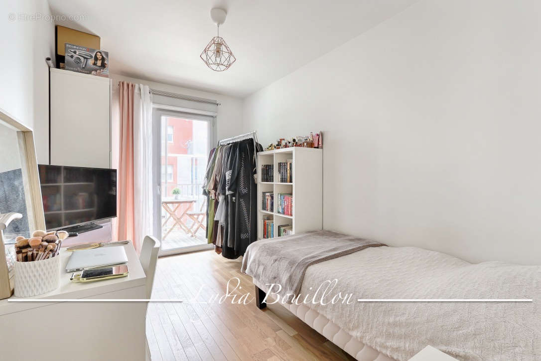 Appartement à NANTERRE