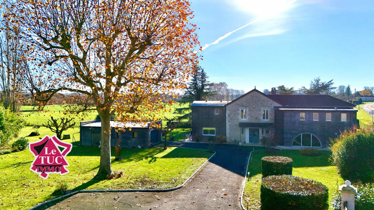 Maison à LAUSSOU