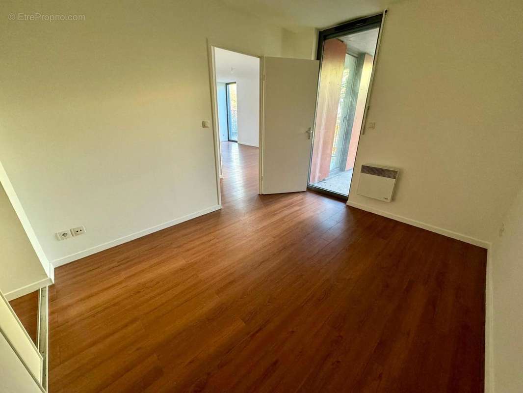   - Appartement à LILLE