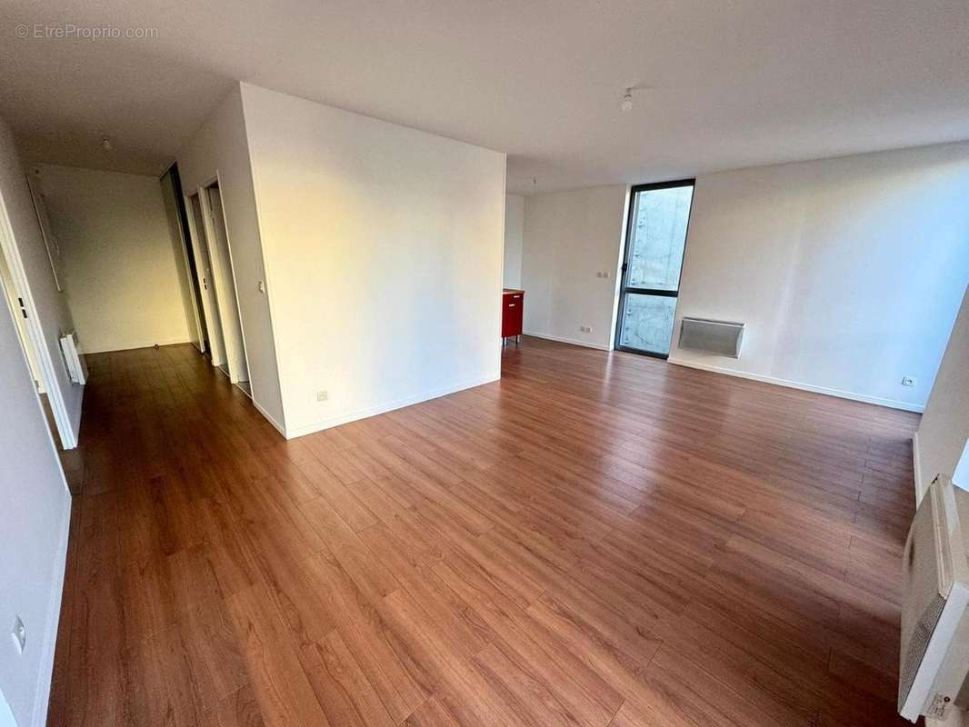   - Appartement à LILLE