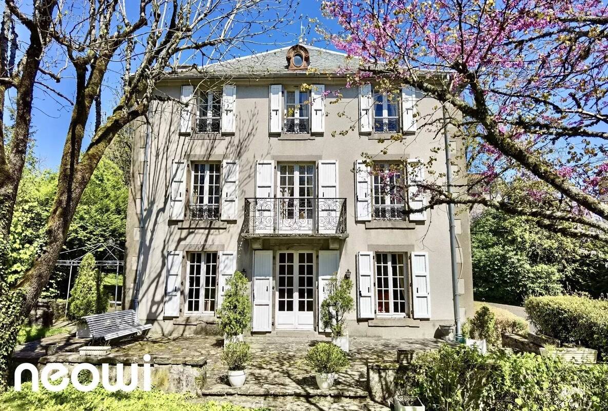 Maison à AURILLAC