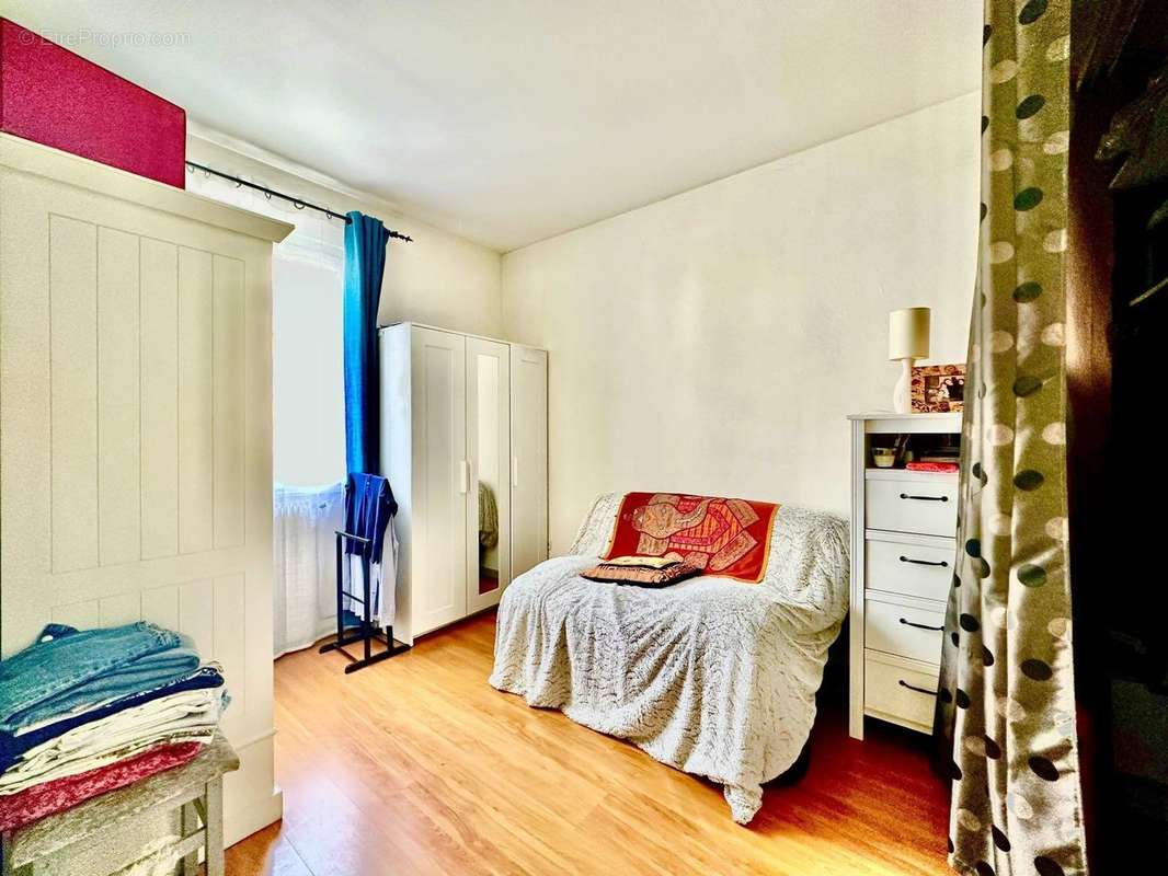 Appartement à MAISONS-ALFORT