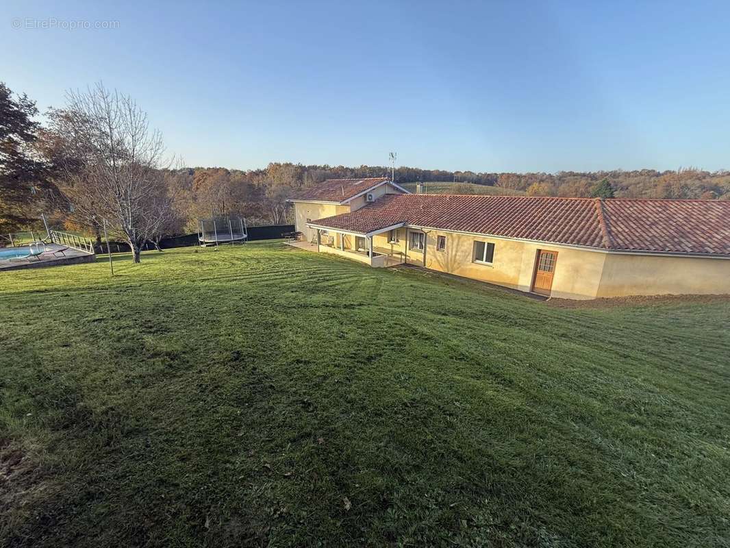 Maison à SAINTE-CHRISTIE-D&#039;ARMAGNAC