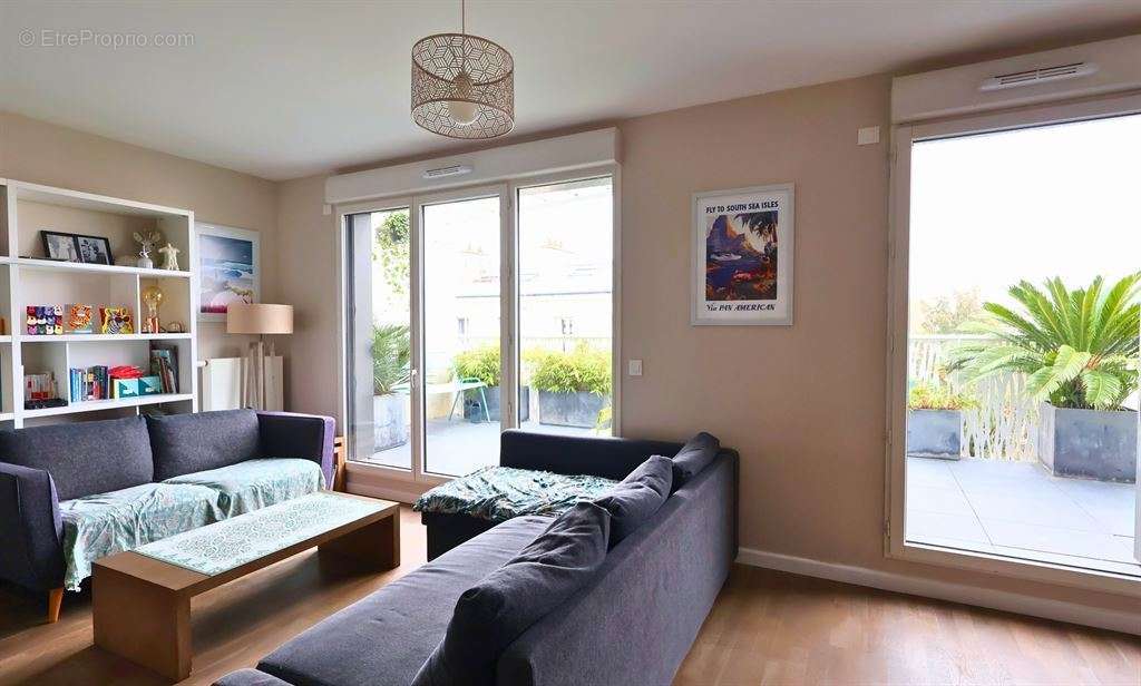 Appartement à ISSY-LES-MOULINEAUX