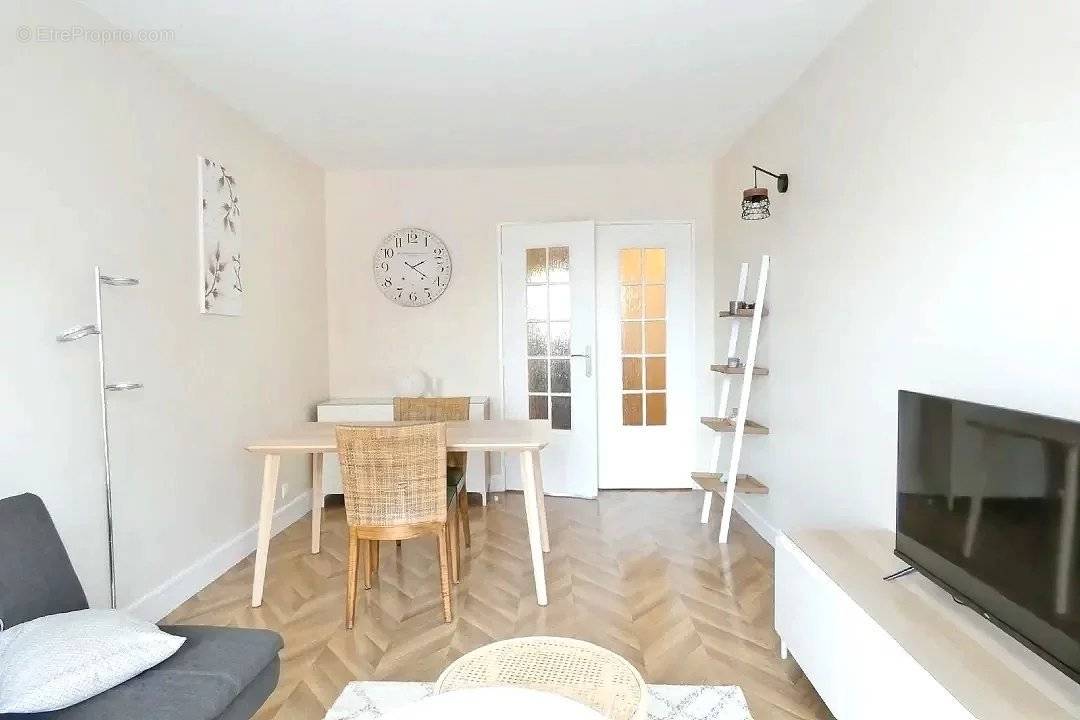 Appartement à BONDY