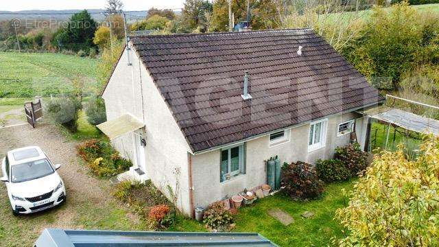 maison derriere - Maison à LAVENAY