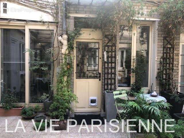 Appartement à PARIS-15E