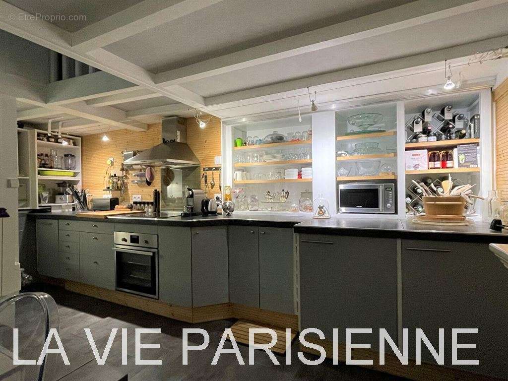 Appartement à PARIS-15E