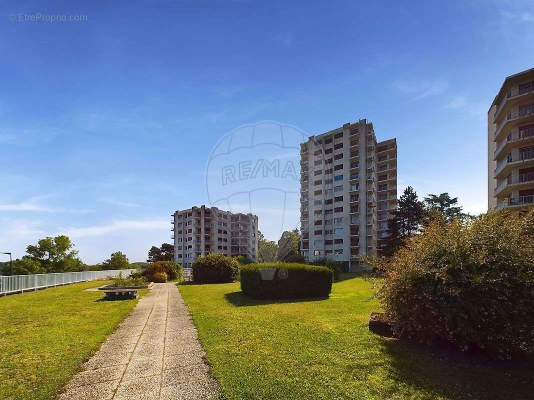 Appartement à SAINT-SEBASTIEN-SUR-LOIRE