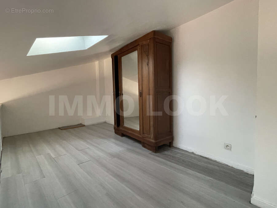 Appartement à DIEULEFIT