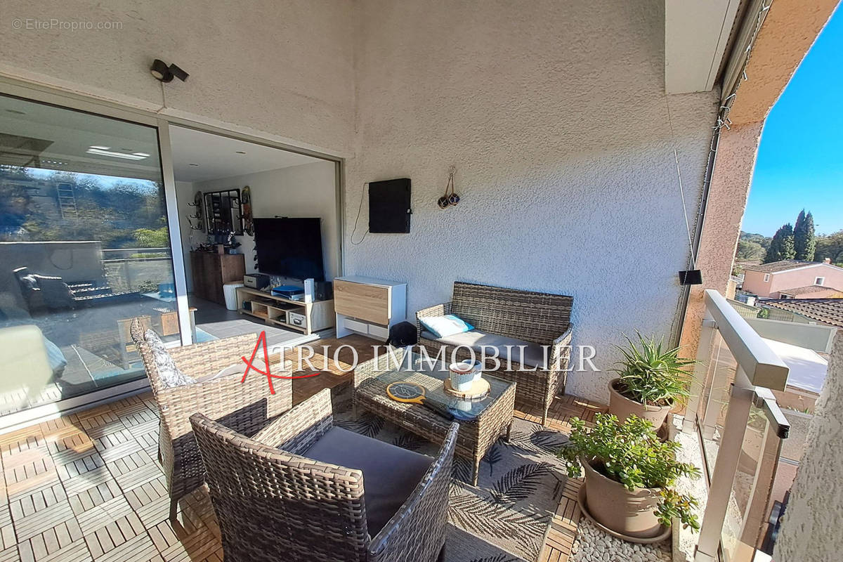 Appartement à VILLENEUVE-LOUBET