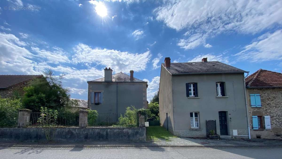 Maison à FOLLES