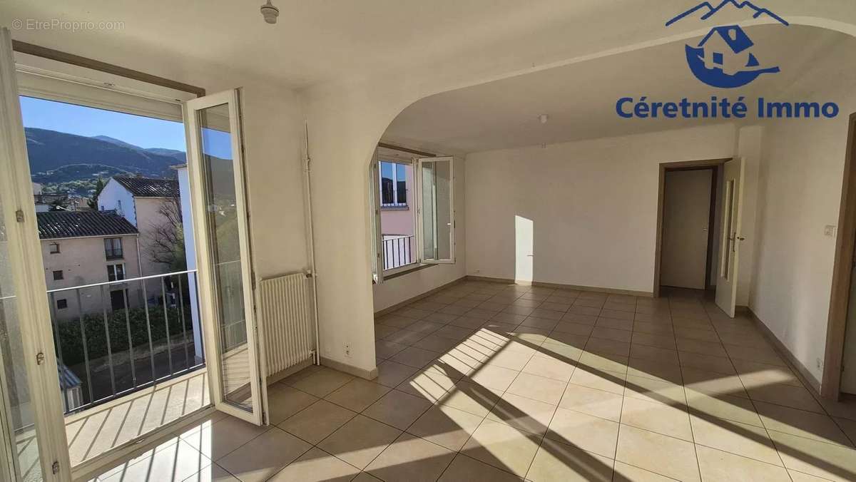 Appartement à CERET