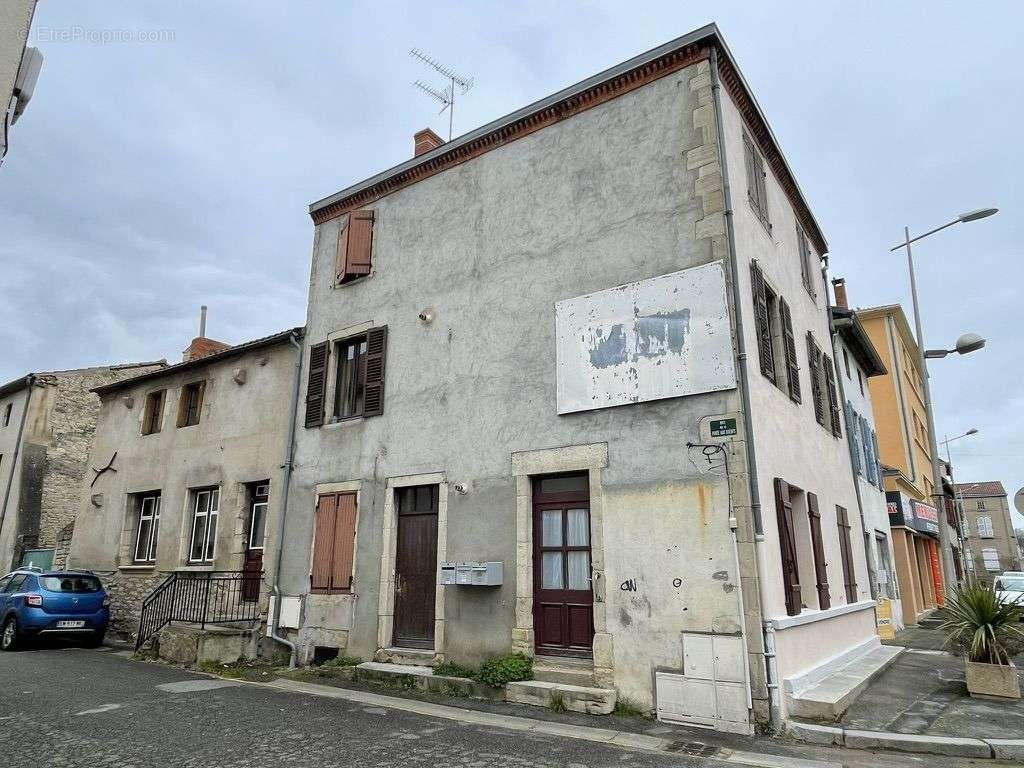 Appartement à AIGUEPERSE